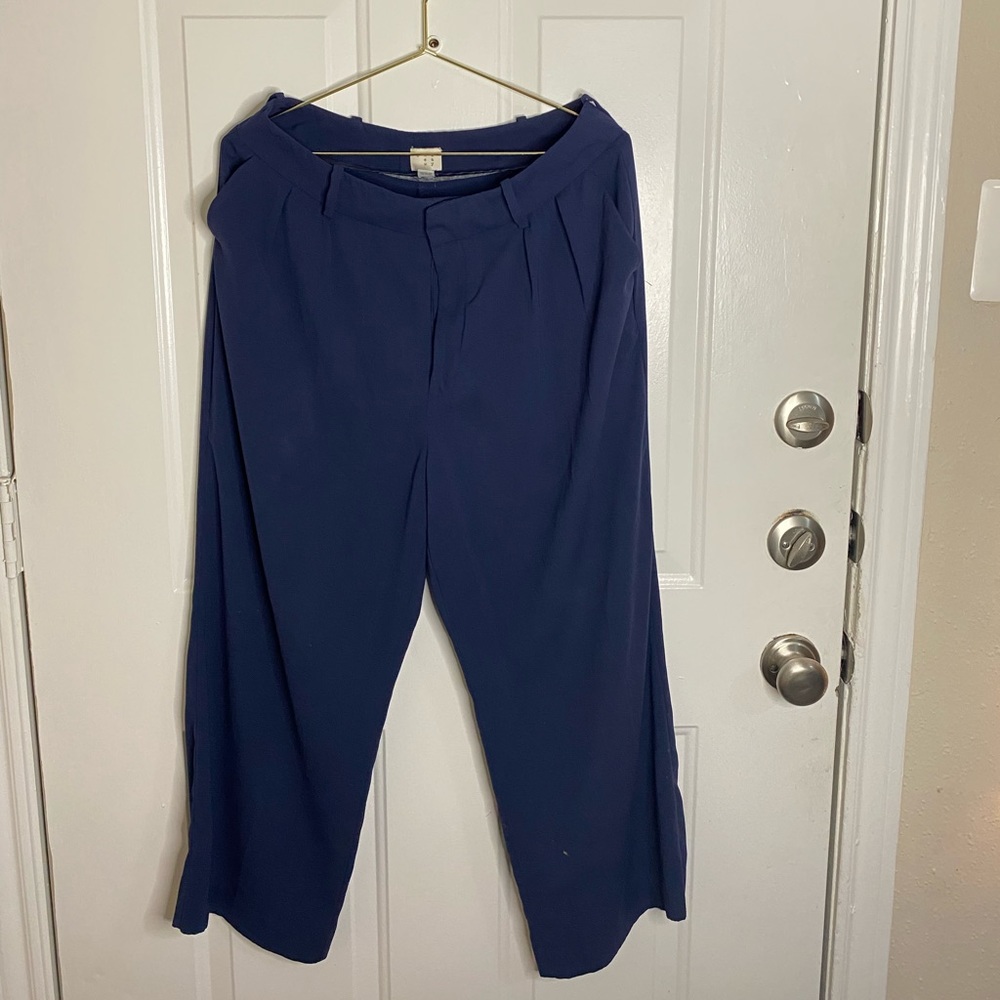 high-waisted straight trousers